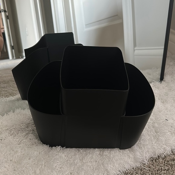 Utensil Holder - Picture 1 of 2